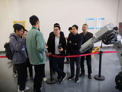 機械學院舉辦機器人操作培訓，助力自動化及機械傳動產品研發能力提升